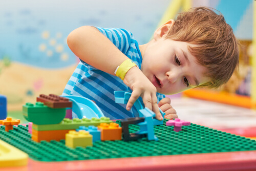 cognitive development building legos